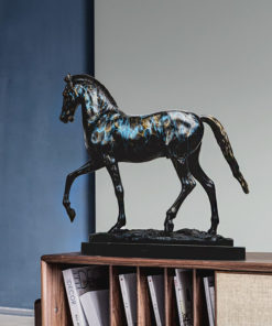 Tượng Mã Hắc Phong Vân