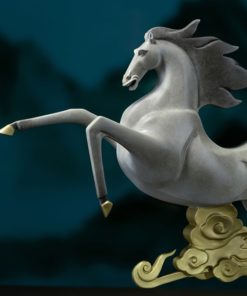 Tượng Ngựa Bước Trên Mây Cát Tường