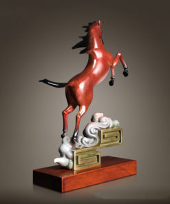 Mãnh Mã Vươn Cao