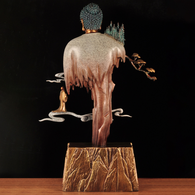 Tượng Phật Thích Ca Từ Bi Hòa Quyện Mây